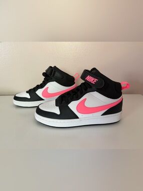 Nike Kids High-Top Sneakers - Black / White / Neon-ish Pink